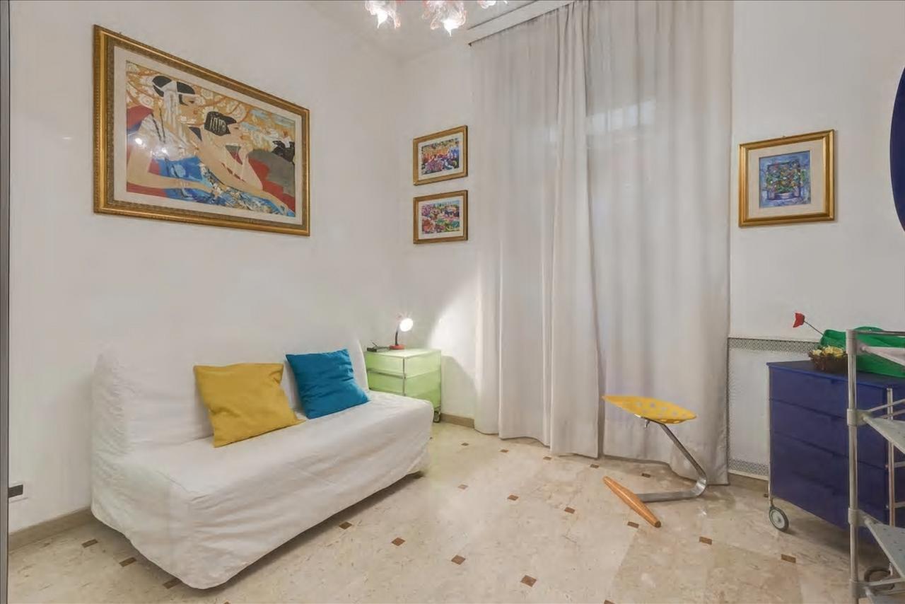 Holiday Jeans Apartment Rom Exteriör bild